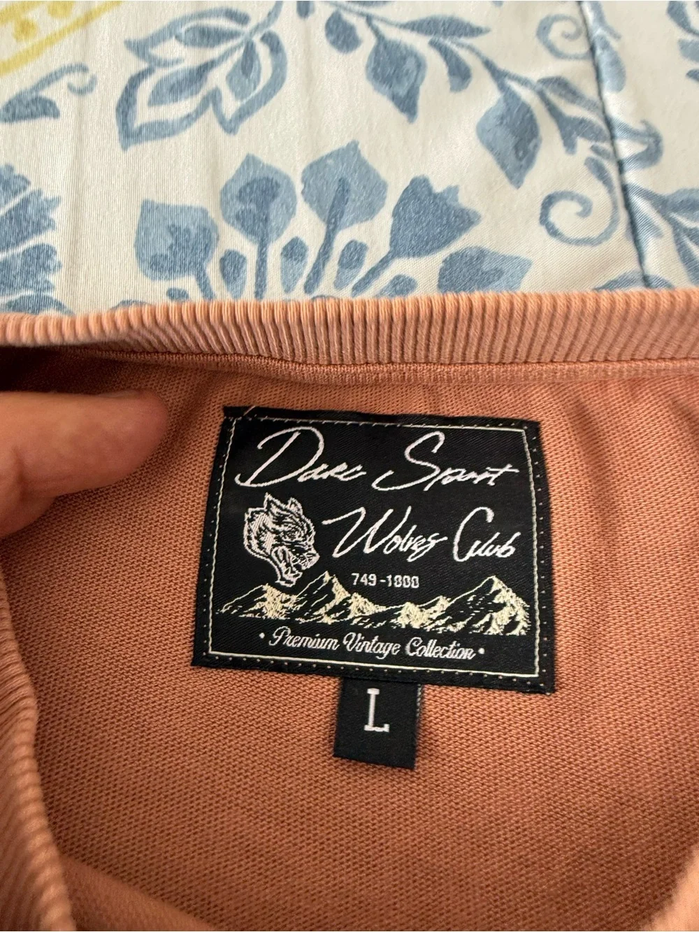 Darc Sport Men’s Rust Brown Wolves Forever Short-Sleeve Tee - Picture 3 of 8